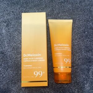 Dr. Melaxin Kojic Acid Turmeric Capsule Body Cream
